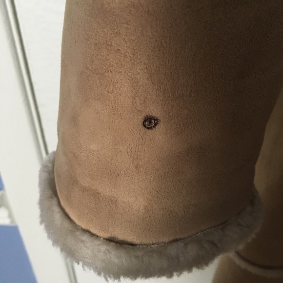 Hooded Winter Coat - Picture 6 of 13